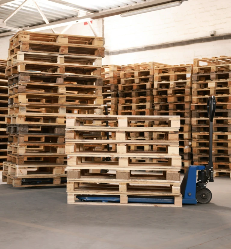 Palety w&nbsp;magazynie