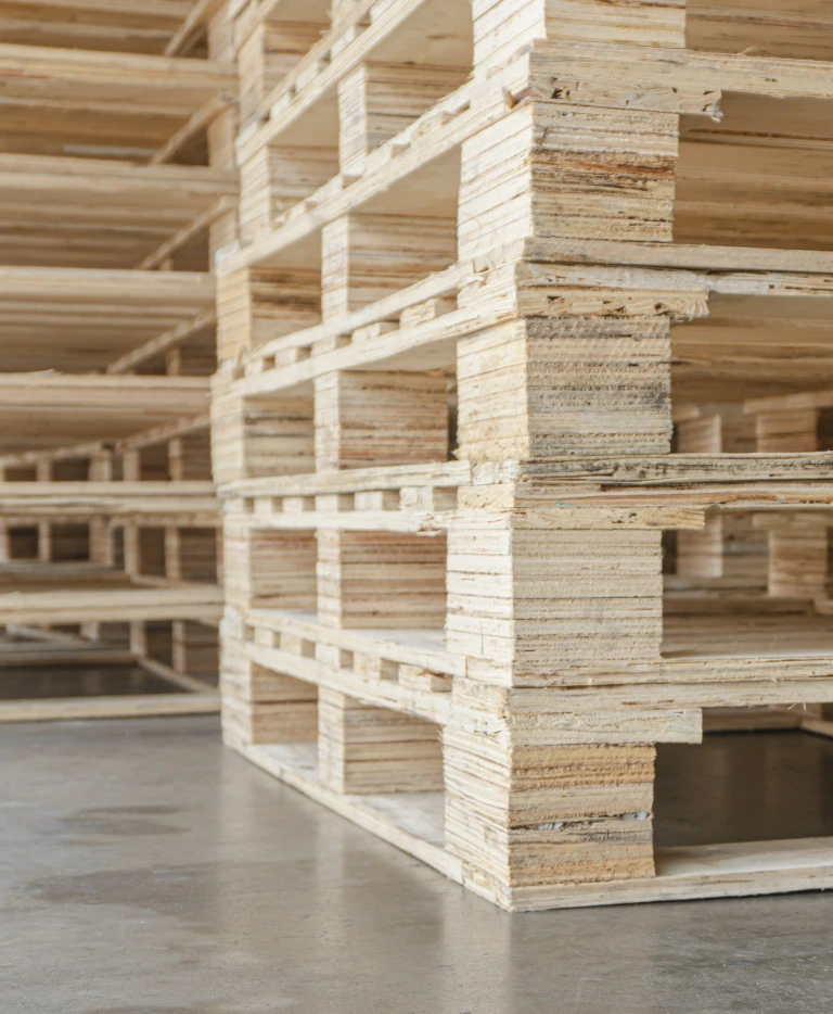 Palety drewniane bez&nbsp;oznaczenia